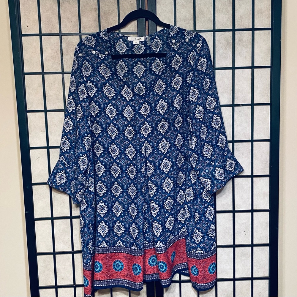 Lovely Simply Noelle Tunic Top Size XL